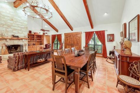 95 Augusta Drive Wimberley TX 78676