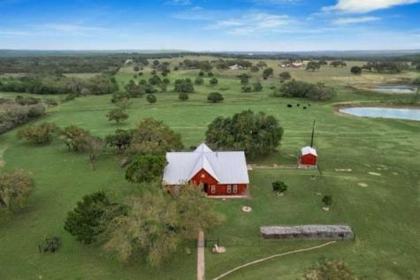 117 County Road 407 Spicewood TX 78669