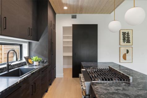 2305 Southern Oaks Drive Austin TX 78745