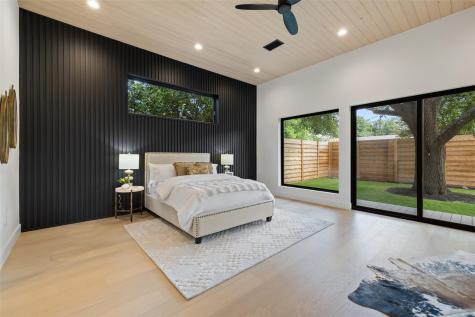 2305 Southern Oaks Drive Austin TX 78745