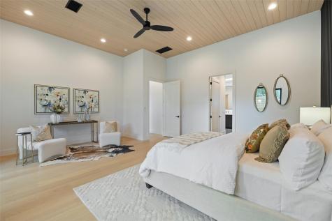 2305 Southern Oaks Drive Austin TX 78745
