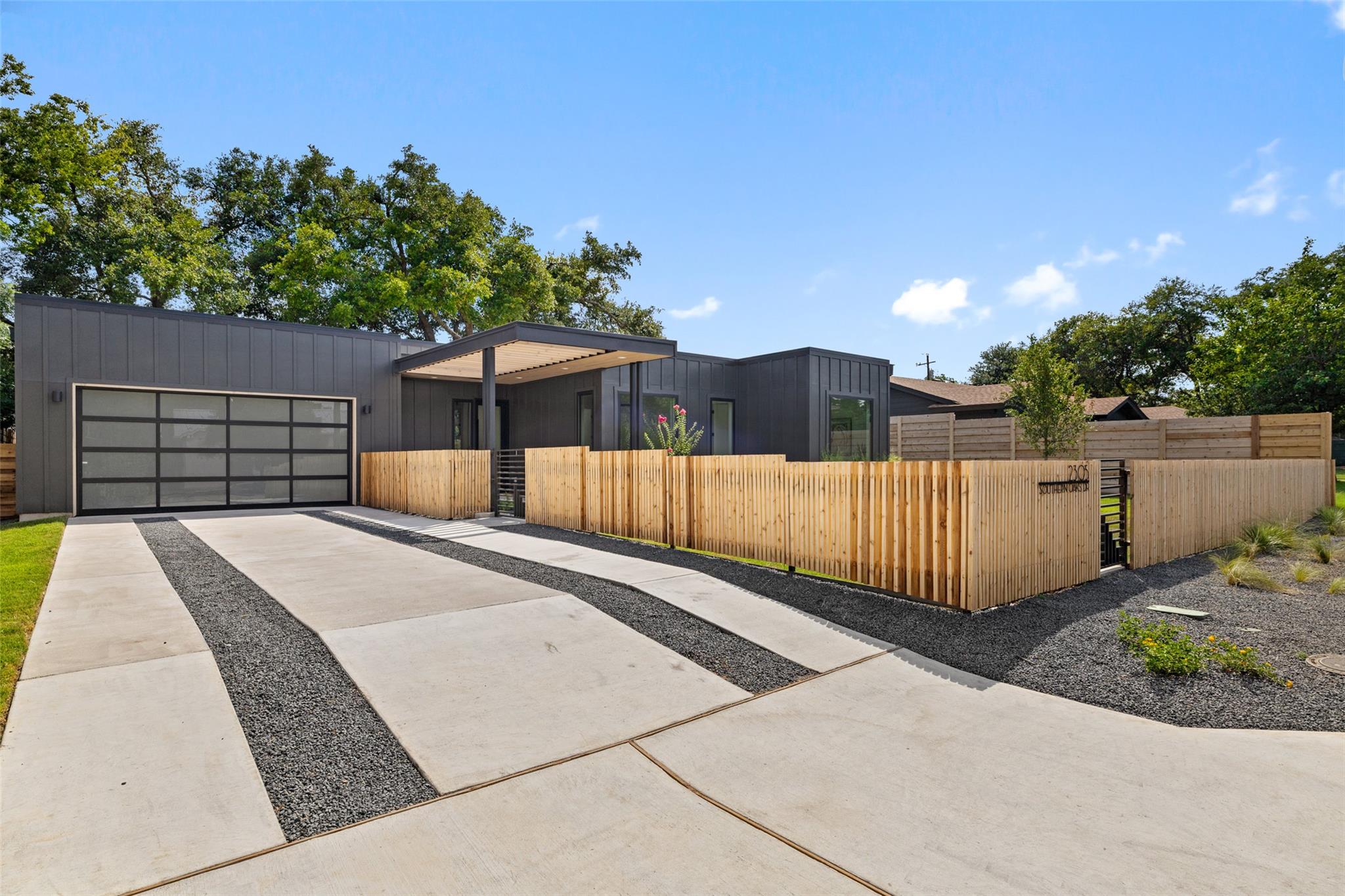 2305 Southern Oaks Drive Austin TX 78745