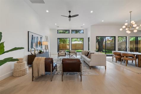 2305 Southern Oaks Drive Austin TX 78745
