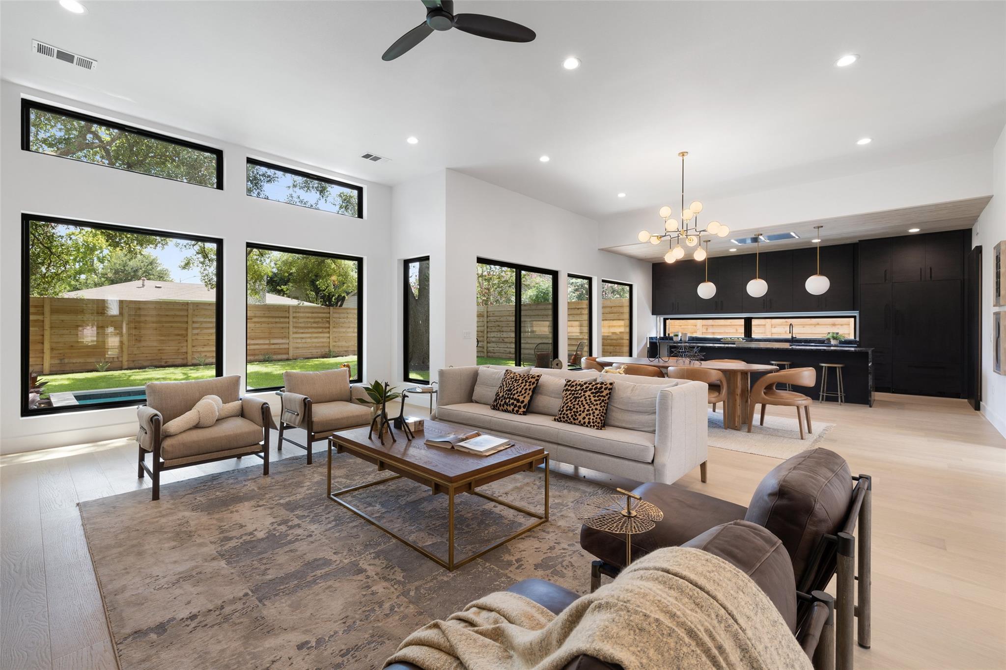 2305 Southern Oaks Drive Austin TX 78745