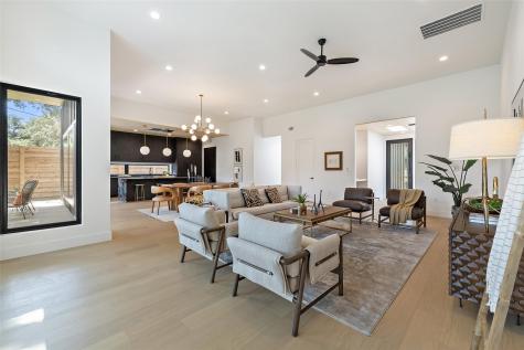 2305 Southern Oaks Drive Austin TX 78745