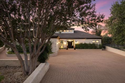 6 Links Court Lakeway TX 78738