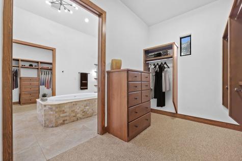 1400 Watercliffe Drive Lago Vista TX 78645