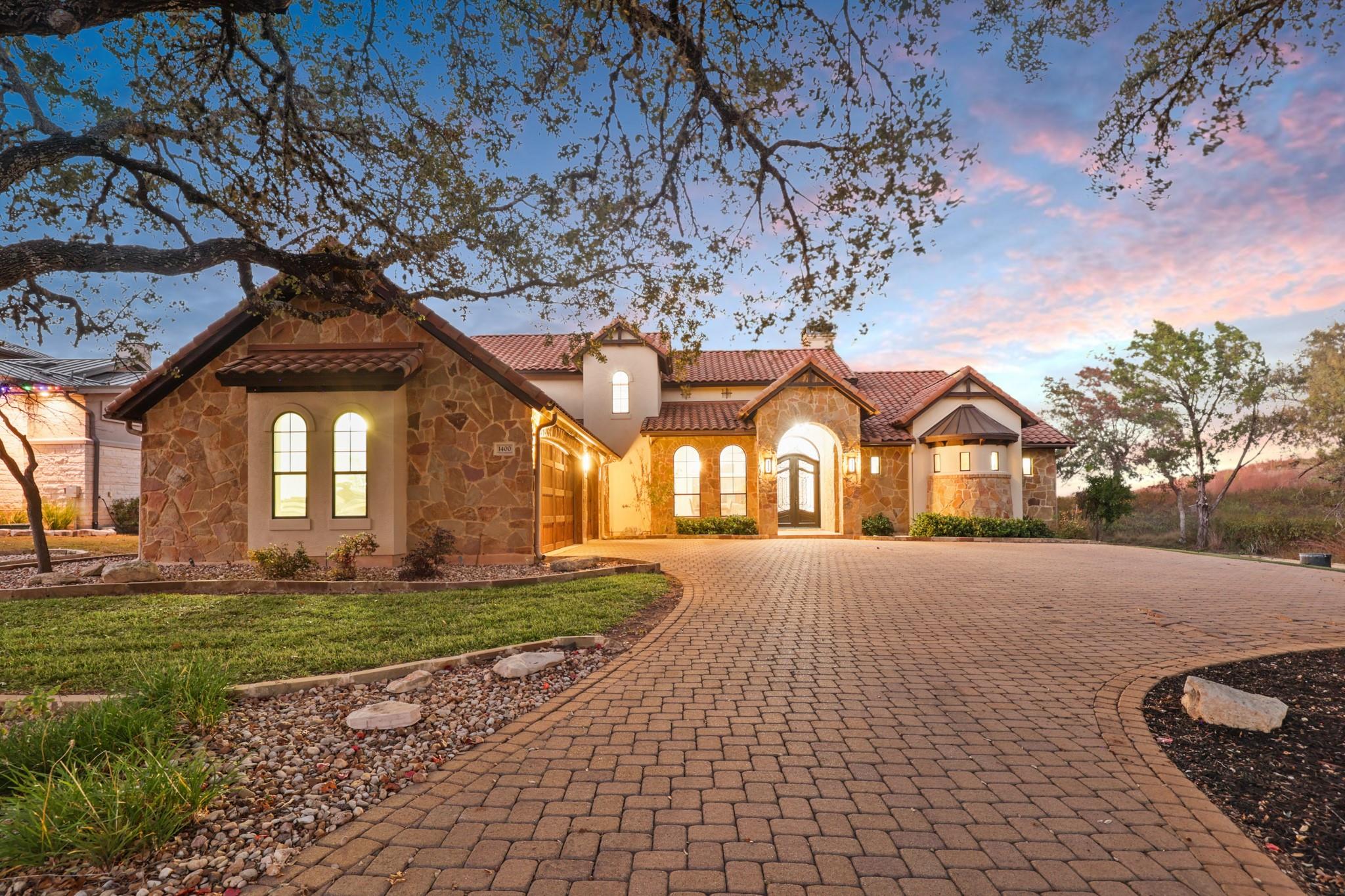 1400 Watercliffe Drive Lago Vista TX 78645