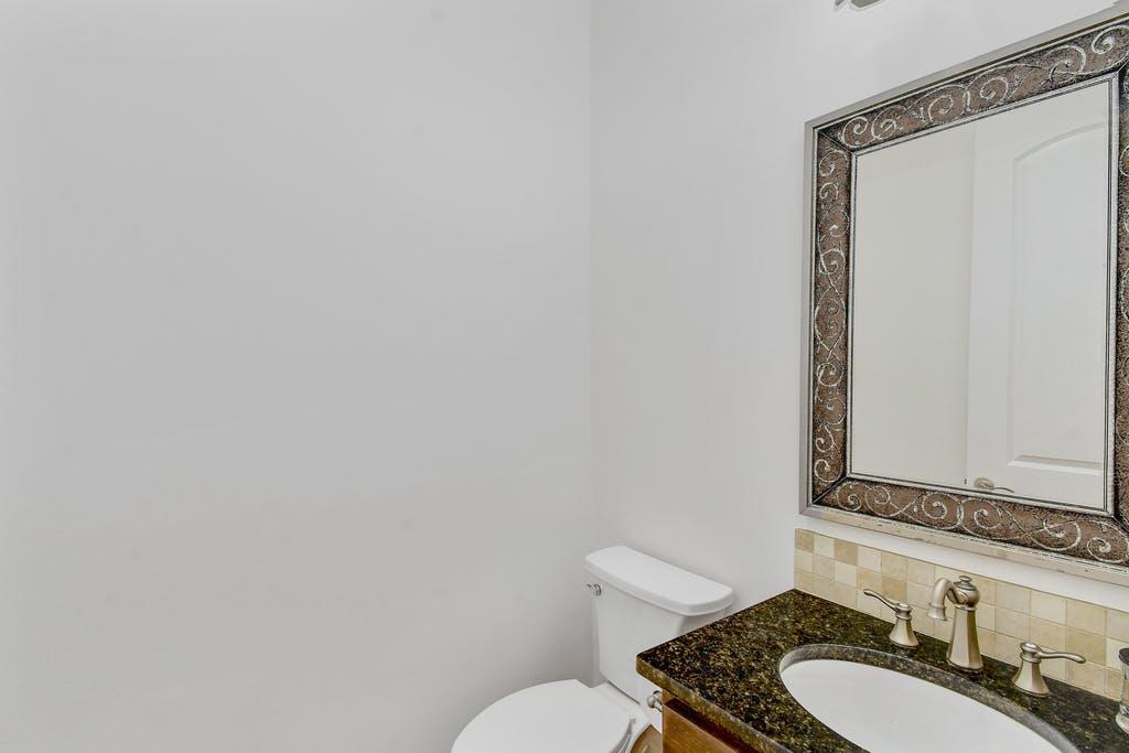 1006 Lipan Trail Austin TX 78733