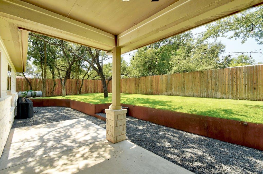1006 Lipan Trail Austin TX 78733
