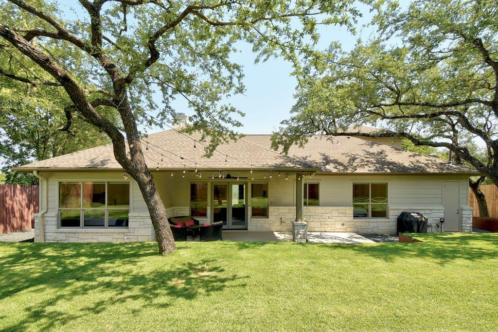 1006 Lipan Trail Austin TX 78733