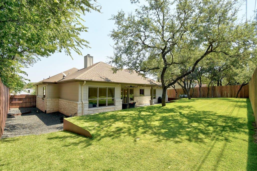 1006 Lipan Trail Austin TX 78733
