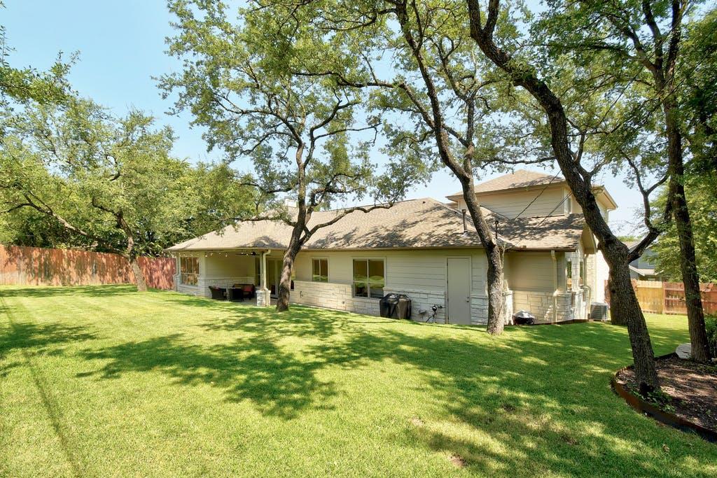 1006 Lipan Trail Austin TX 78733