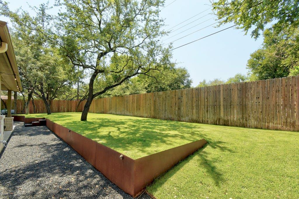 1006 Lipan Trail Austin TX 78733