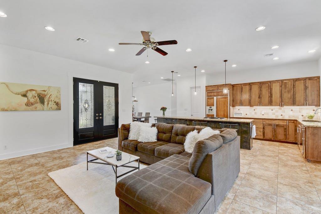 1006 Lipan Trail Austin TX 78733