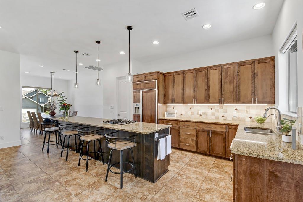1006 Lipan Trail Austin TX 78733