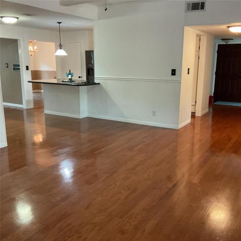 9411 Cedar Crest Drive Austin TX 78750