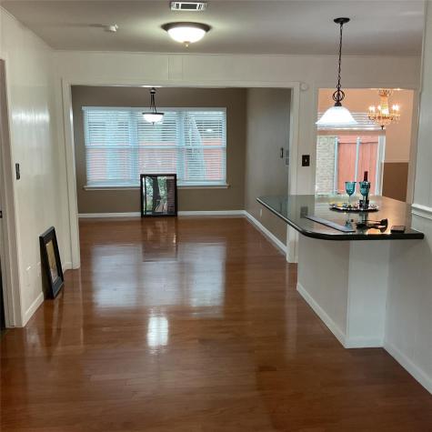 9411 Cedar Crest Drive Austin TX 78750
