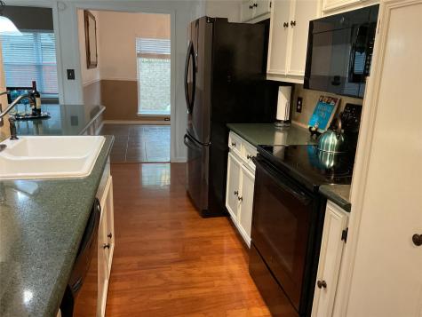 9411 Cedar Crest Drive Austin TX 78750