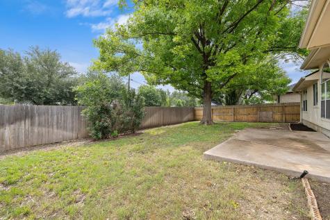 2422 Agarita Trail Round Rock TX 78665