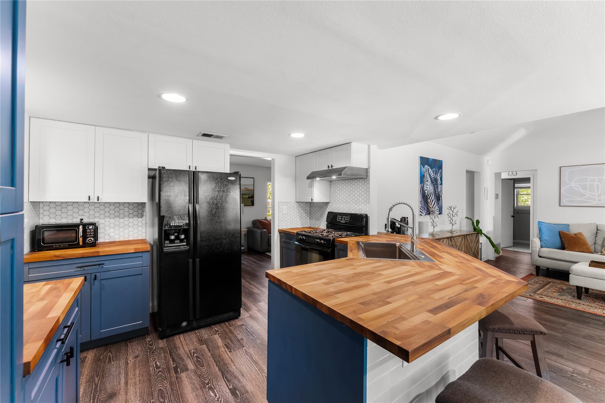 2408 Shiloh Drive Austin TX 78745