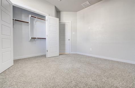 417 Ravens Crest Drive Hutto TX 78634