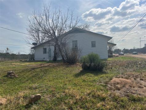 1034 Ranch Road 2545 Kingsland TX 78639