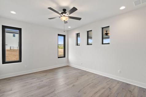 711 N Paleface Ranch Road Spicewood TX 78669