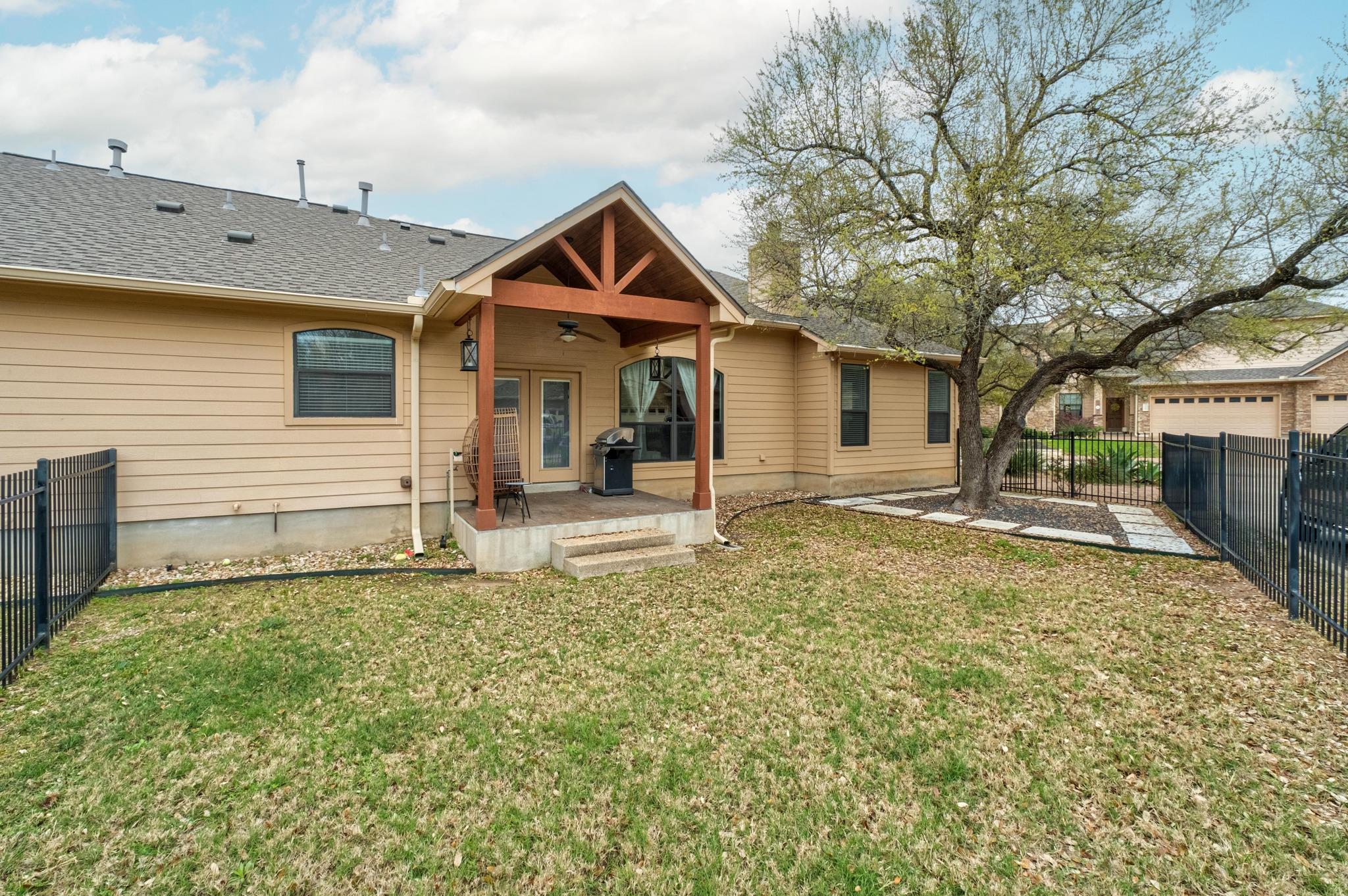 13700 Layton Loop Austin TX 78727