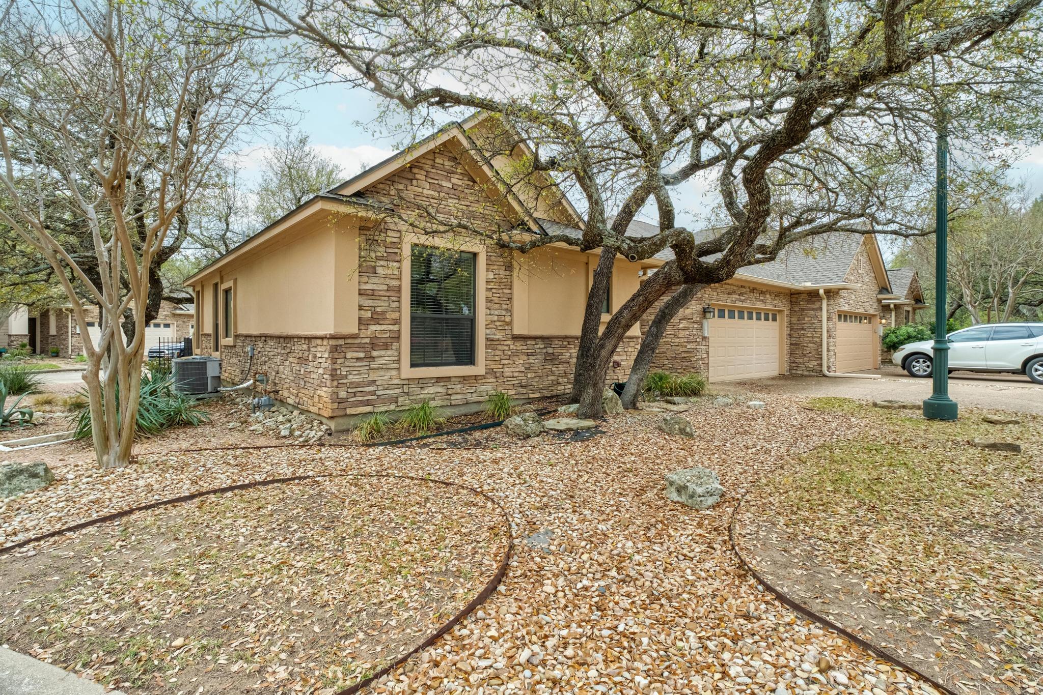 13700 Layton Loop Austin TX 78727