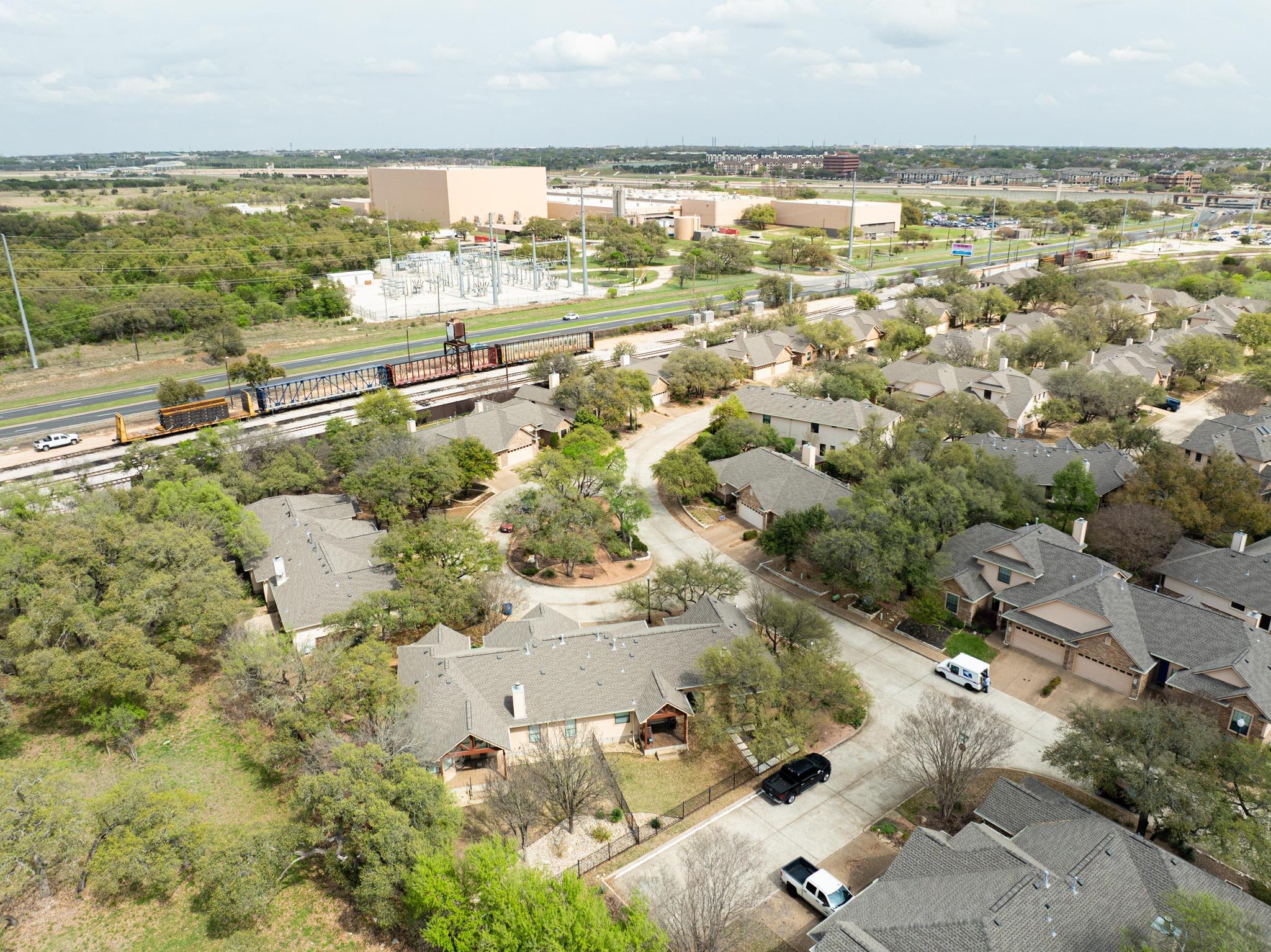 13700 Layton Loop Austin TX 78727