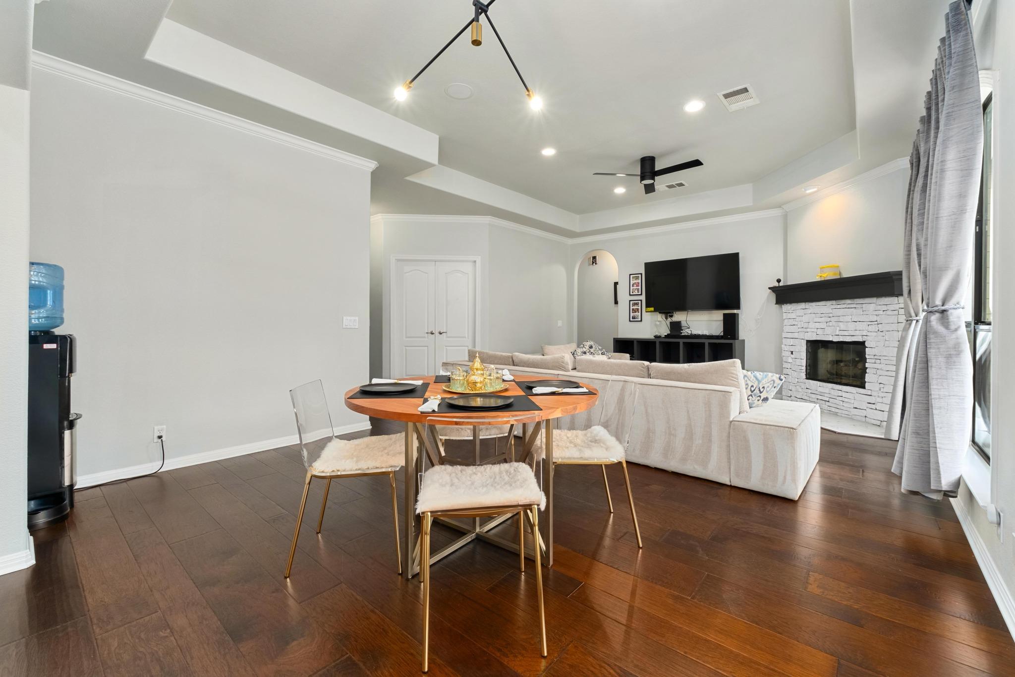 13700 Layton Loop Austin TX 78727