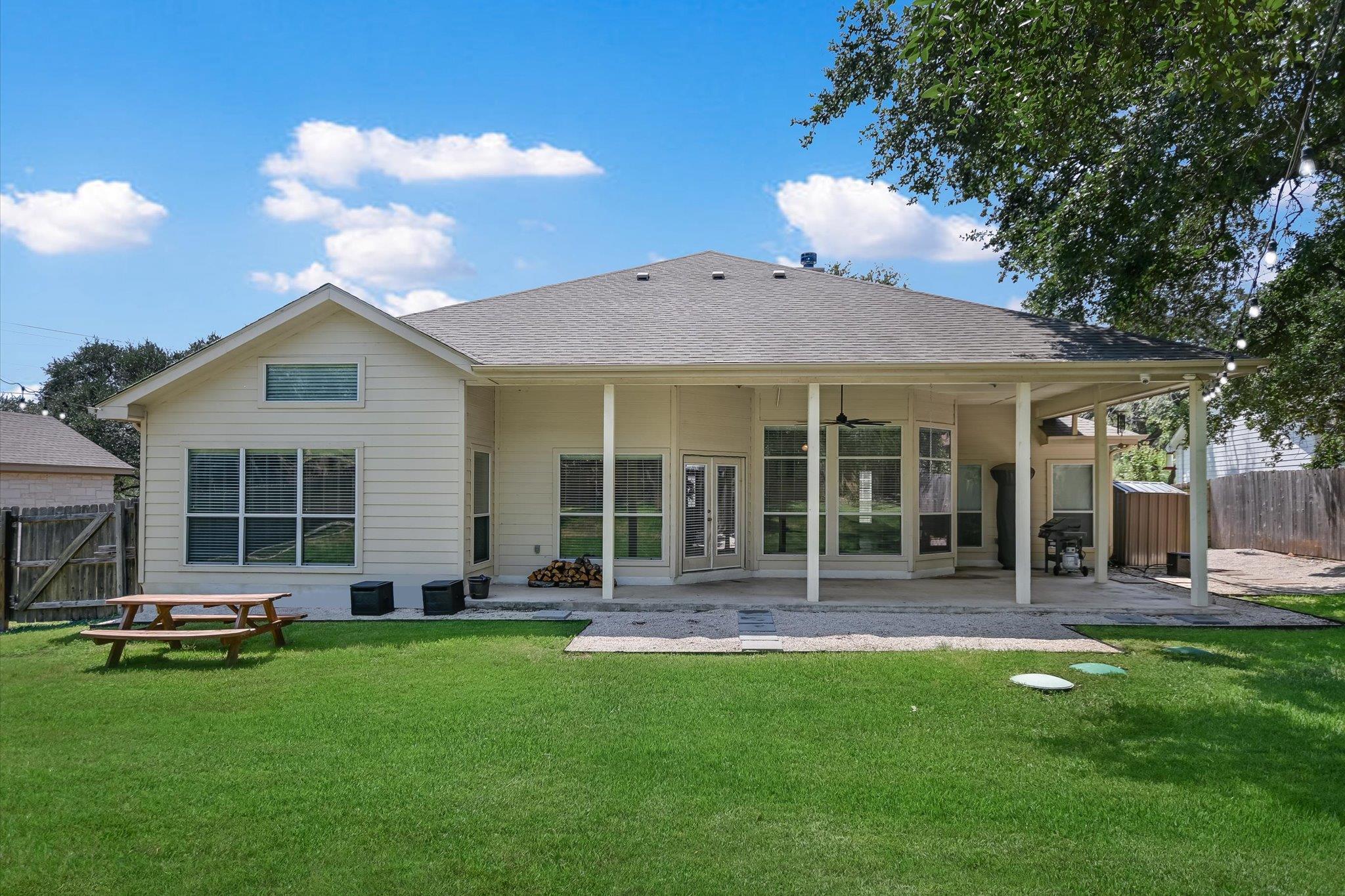 408 Cargill Drive Spicewood TX 78669