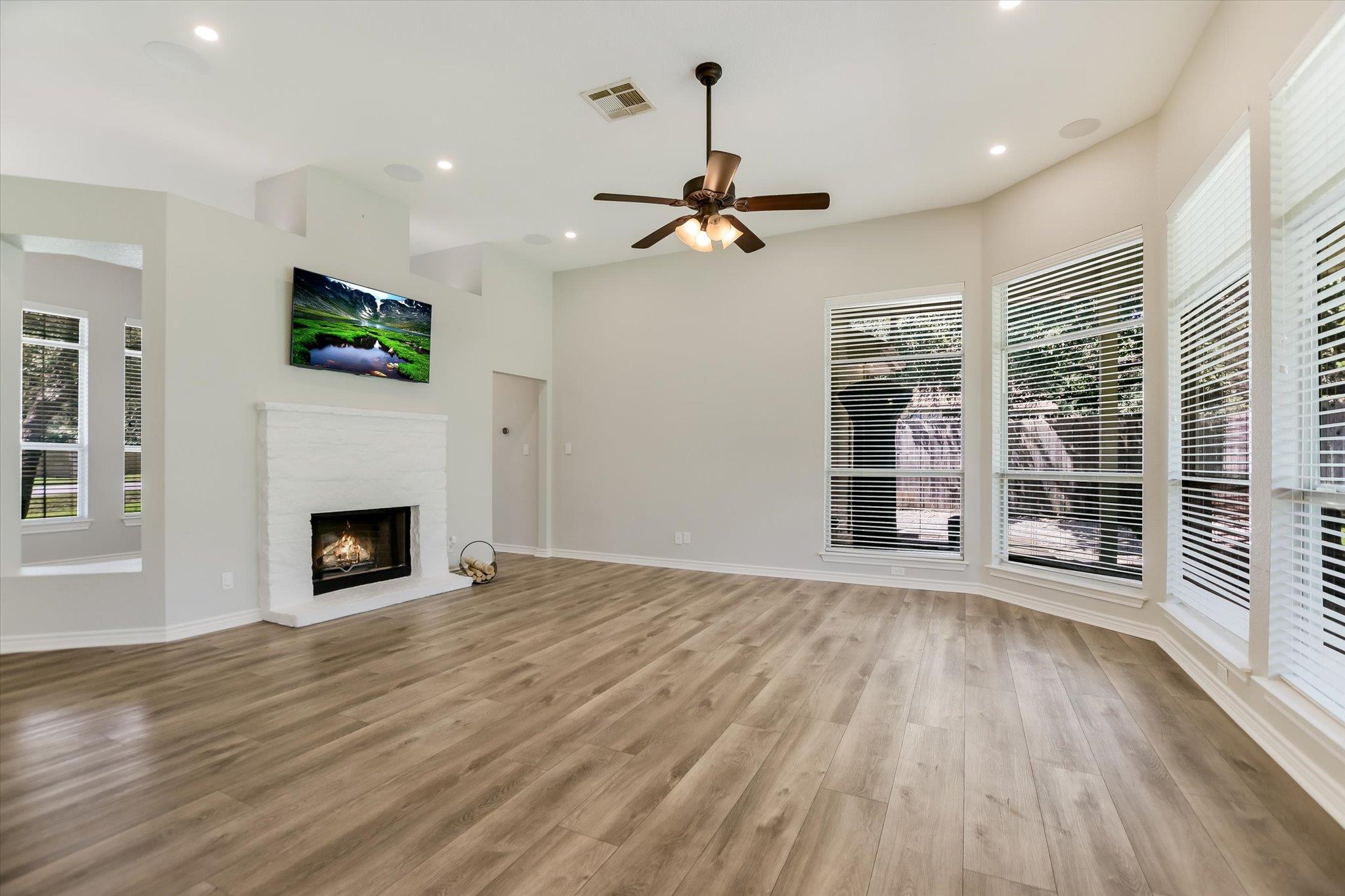 408 Cargill Drive Spicewood TX 78669