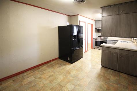 327 W Mulberry Street Fredericksburg TX 78624