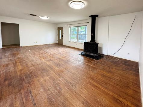 327 W Mulberry Street Fredericksburg TX 78624