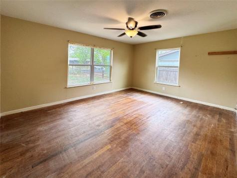 327 W Mulberry Street Fredericksburg TX 78624