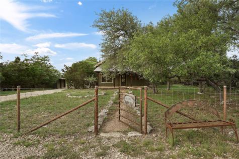 786 Beauchamp Road Dripping Springs TX 78620