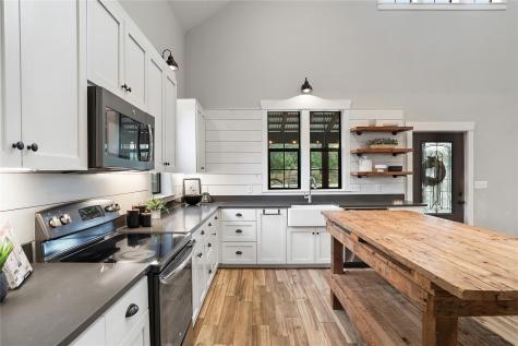786 Beauchamp Road Dripping Springs TX 78620