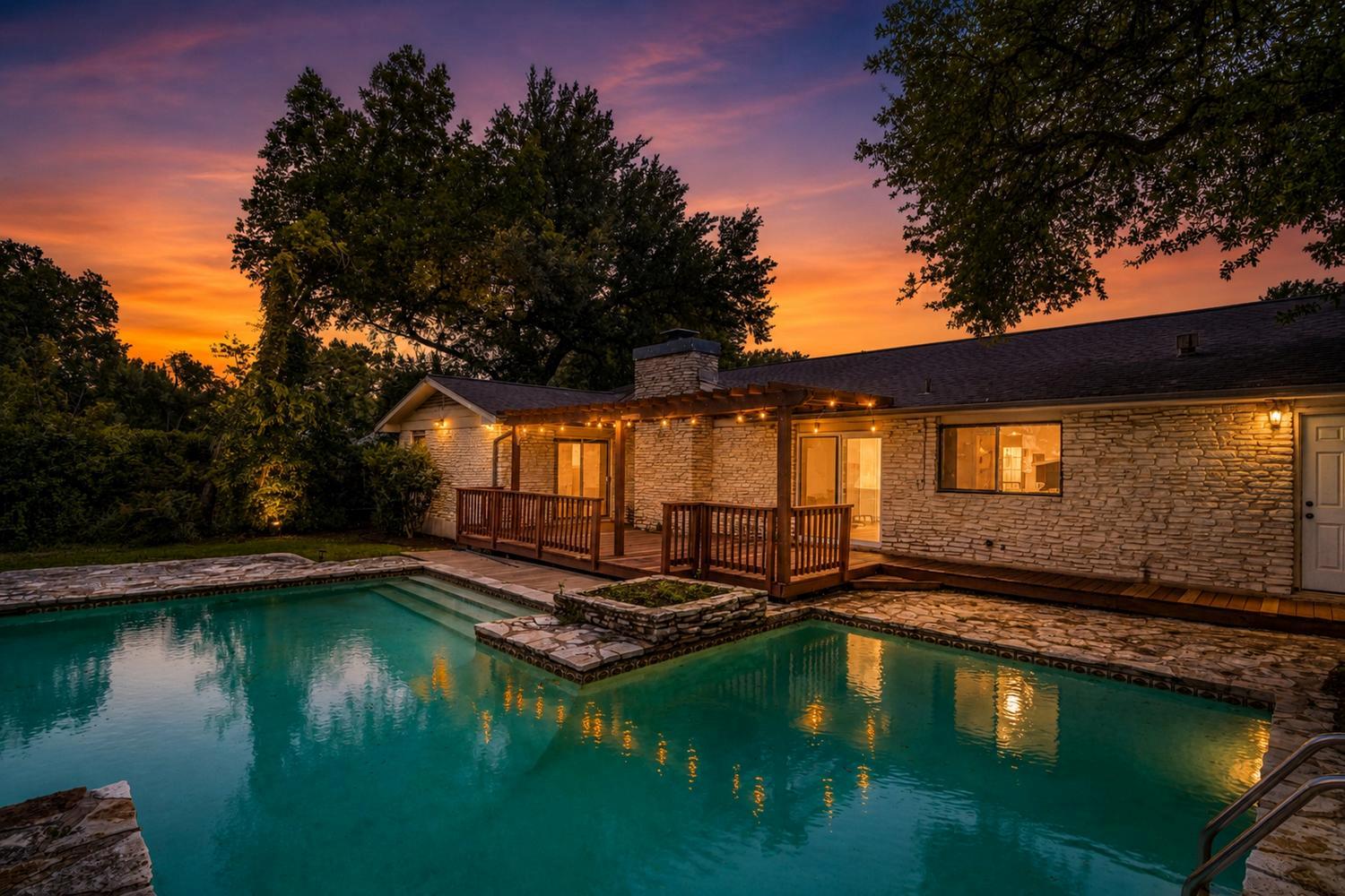 4802 Greystone Drive Austin TX 78731