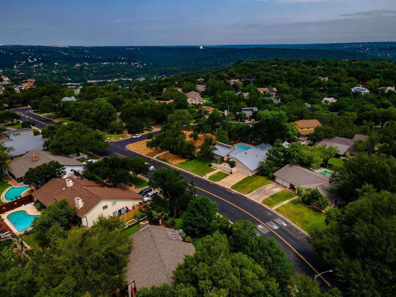 4802 Greystone Drive Austin TX 78731