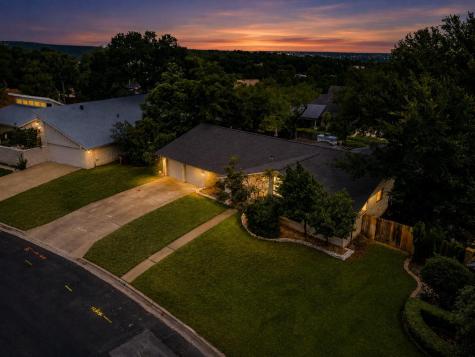 4802 Greystone Drive Austin TX 78731