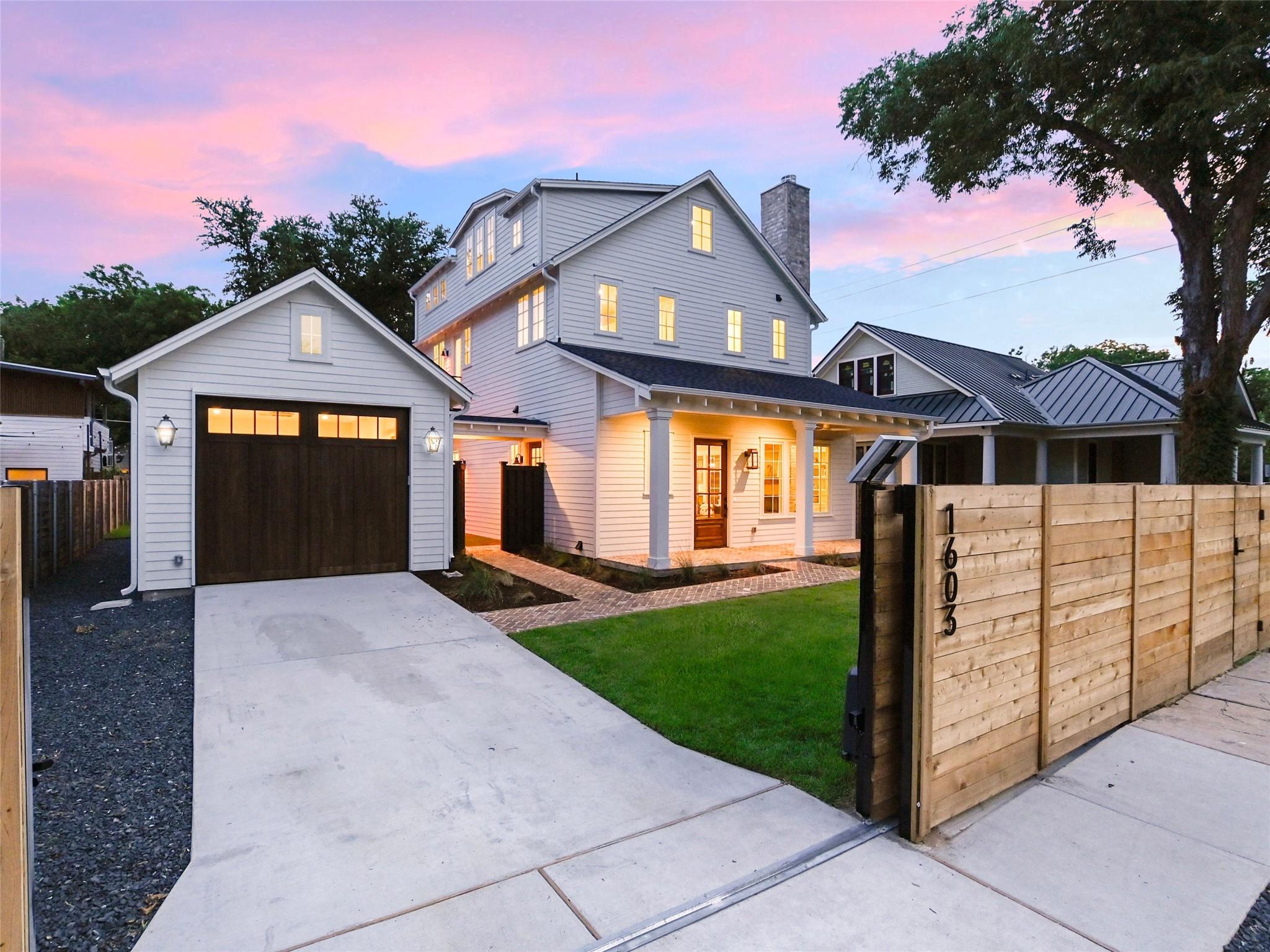 1603 Willow Street Austin TX 78702