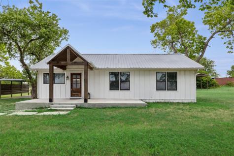 5530 Us Highway 90a W Shiner TX 77984