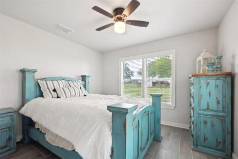 5530 Us Highway 90a W Shiner TX 77984
