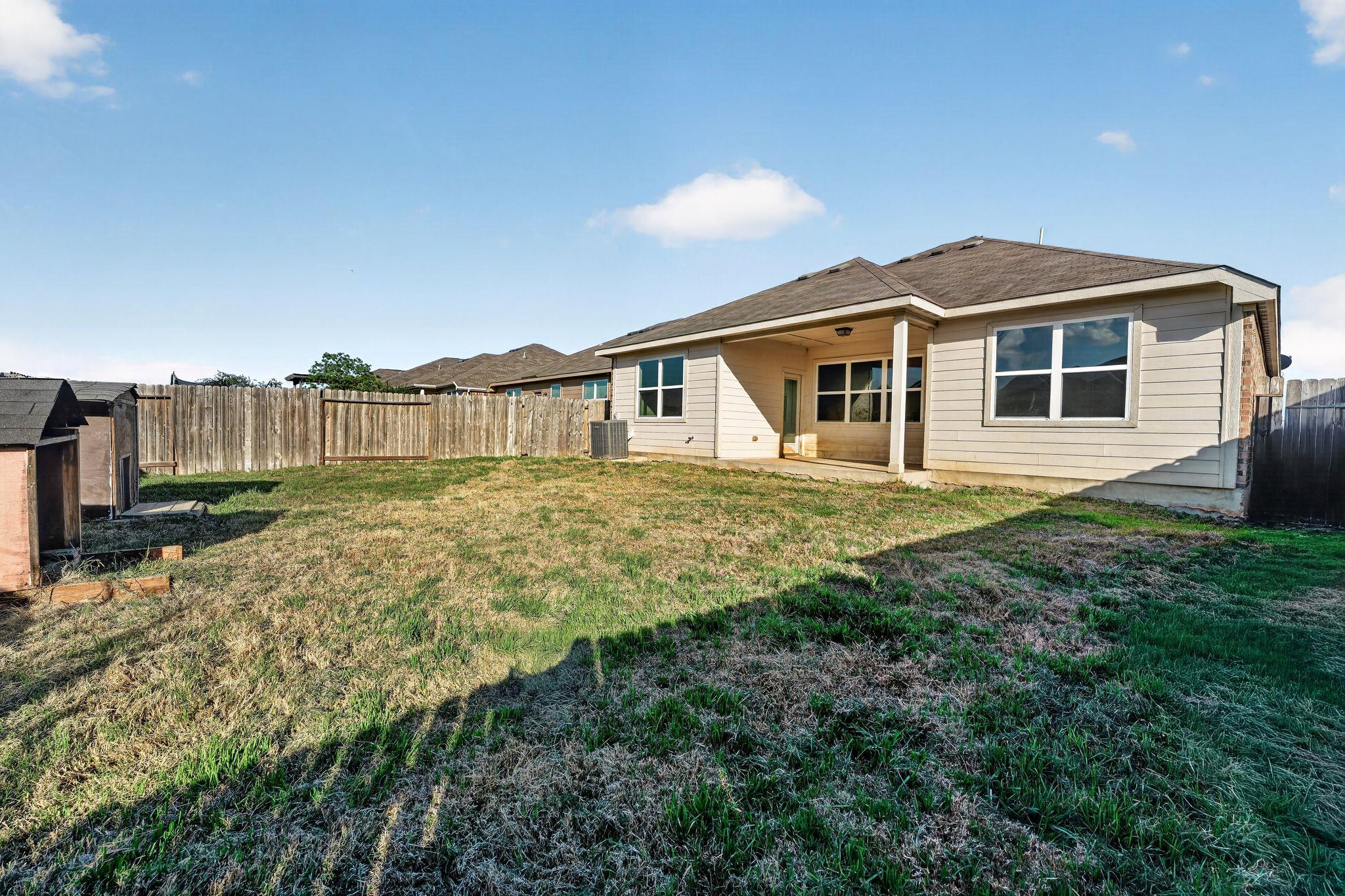 19512 James Manor Street Manor TX 78653