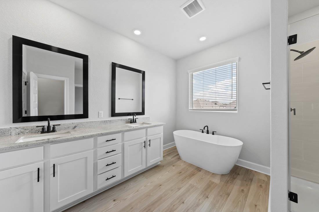 108 Nandina Path Bastrop TX 78602