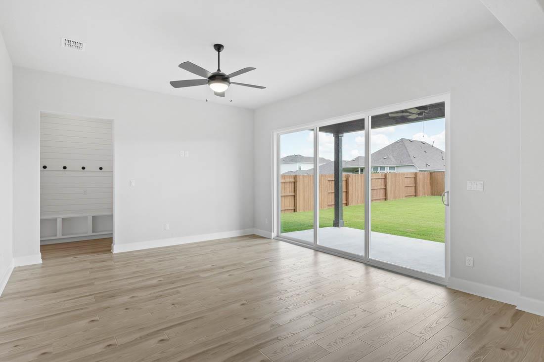 108 Nandina Path Bastrop TX 78602