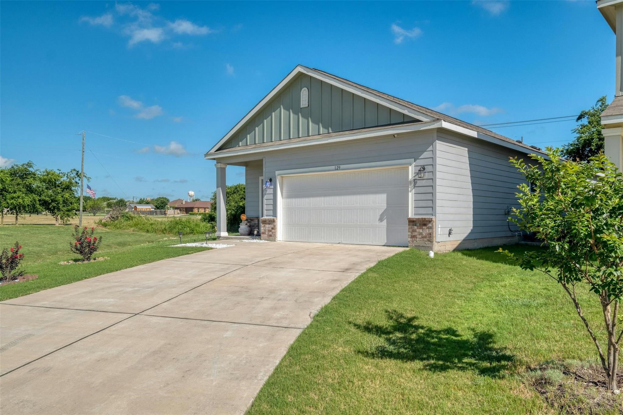129 Athena Way Jarrell TX 76537