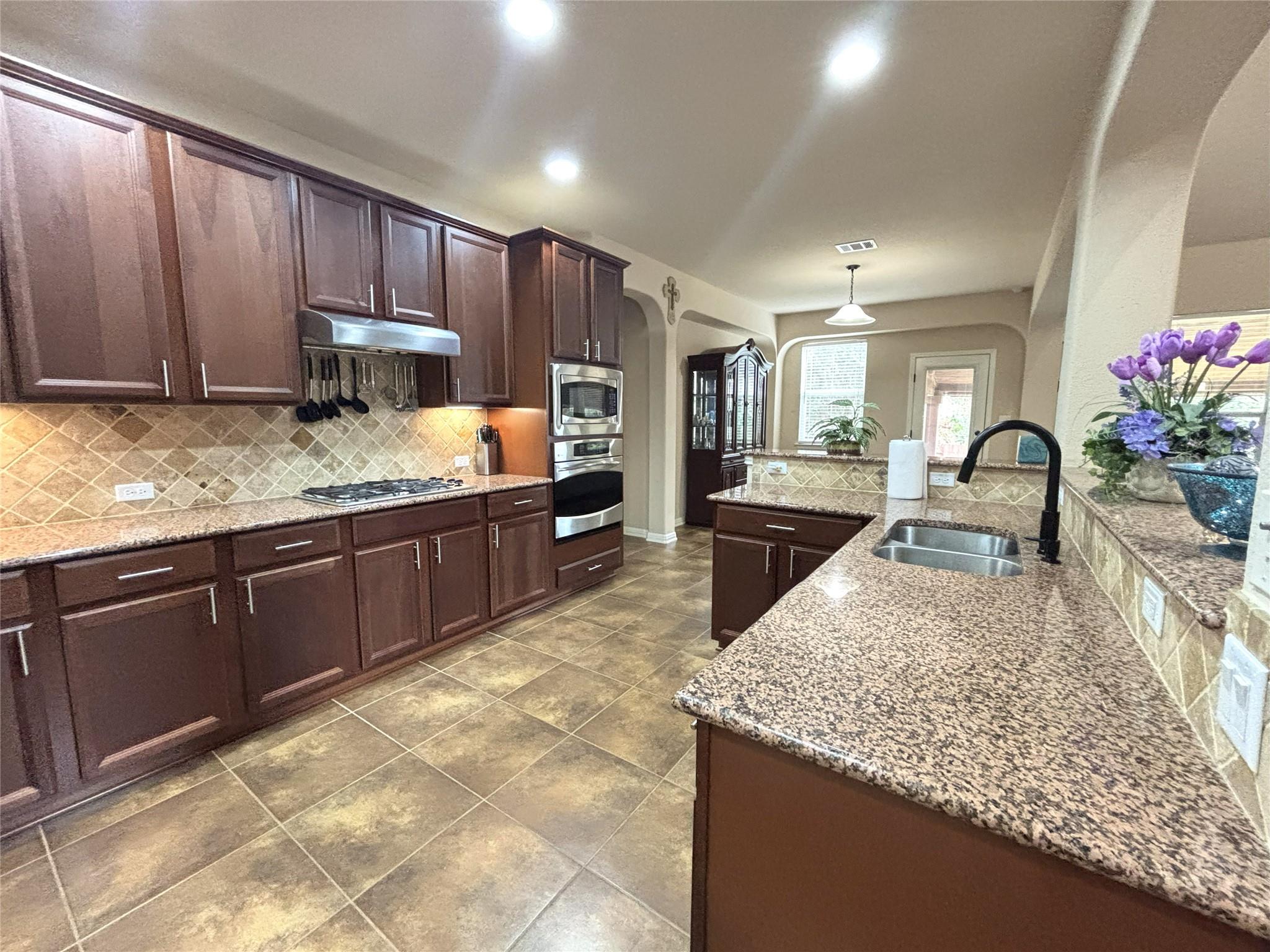705 S Frontier Lane Cedar Park TX 78613